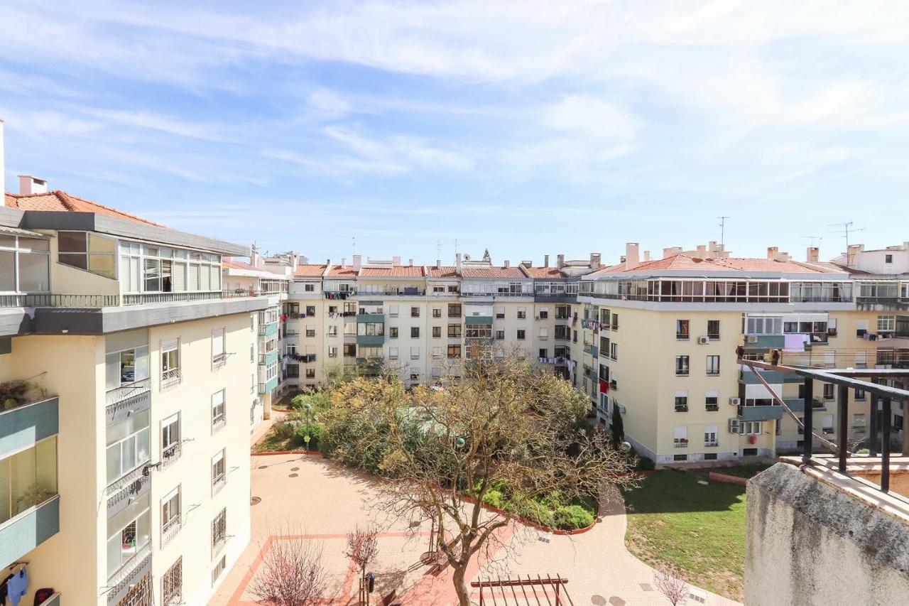 Apartamento Oeiras Balcony By Hosty Exterior foto